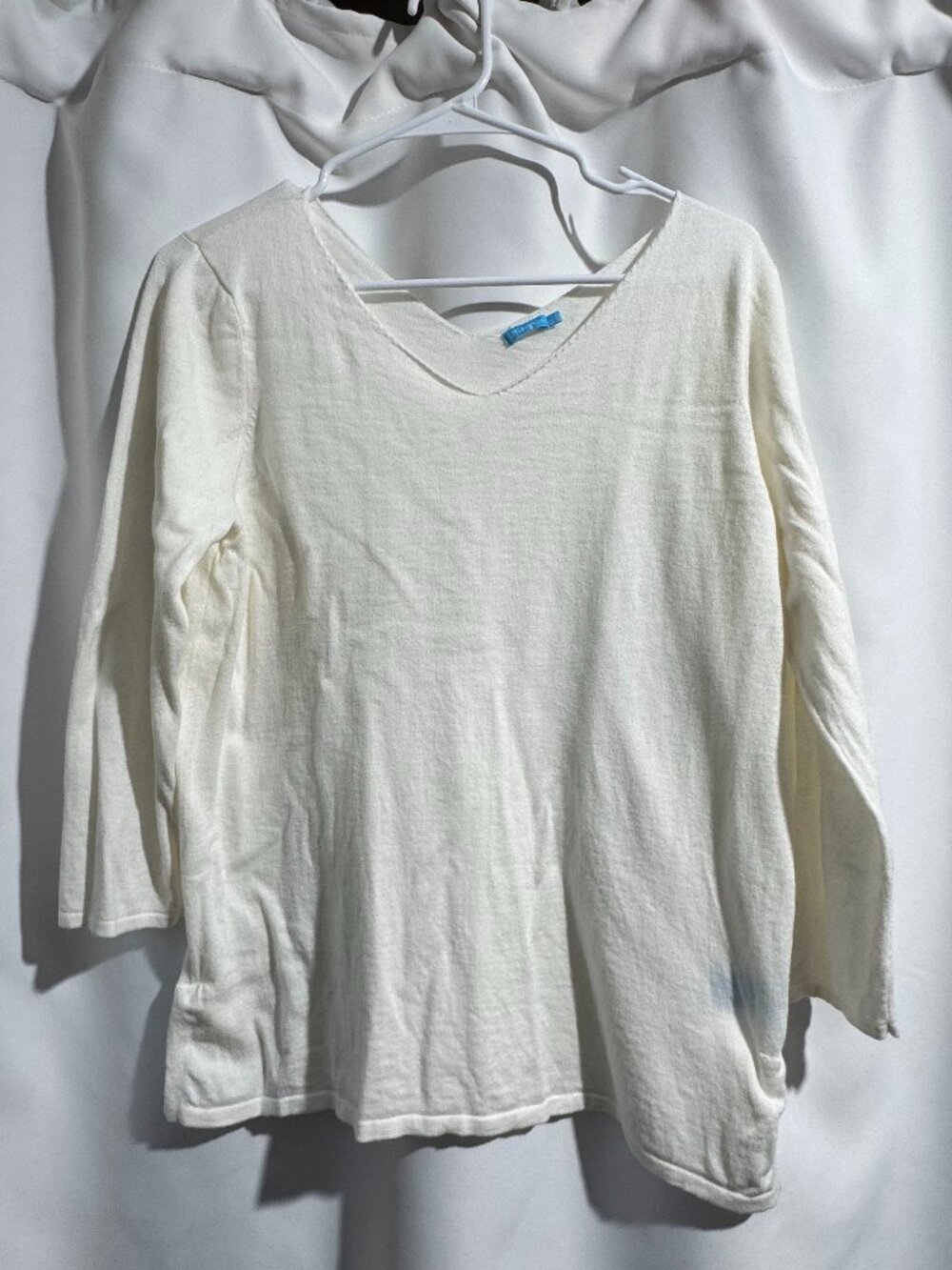 J. McLaughlin Womens Large White VNeck Thin Sweater 3/4 sleeves Cotton Cashmere